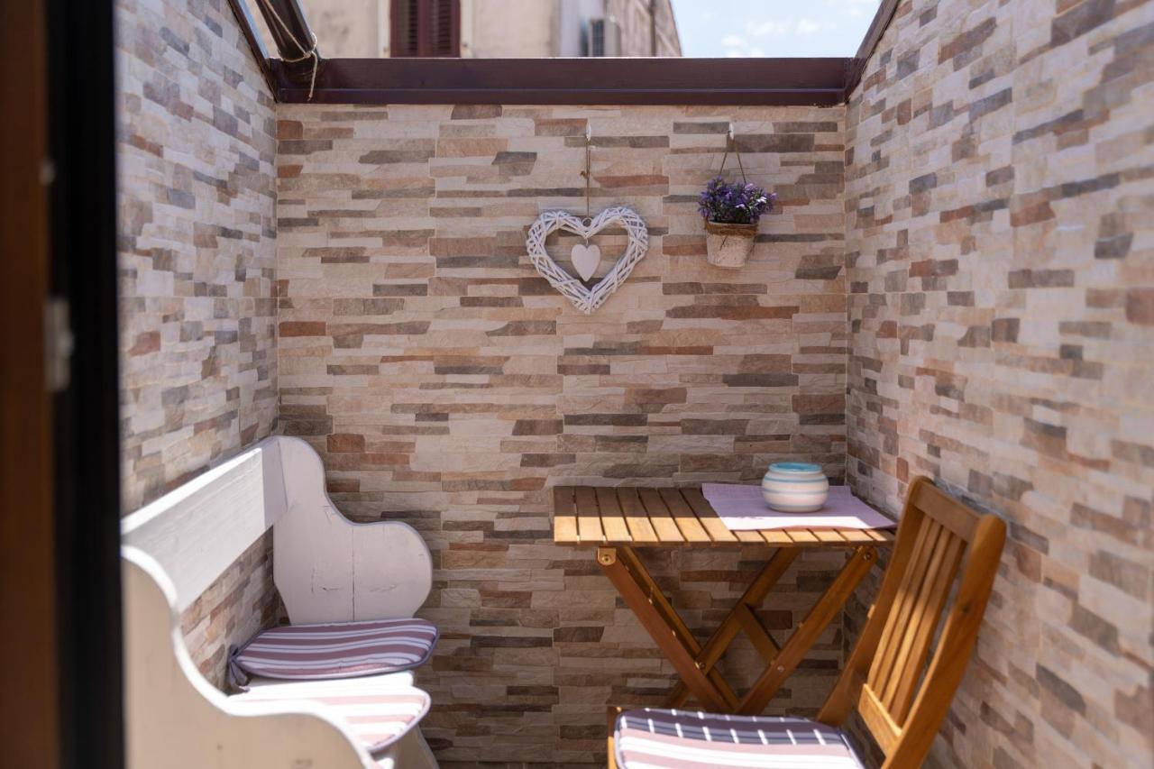 Relax In 2 Bedroom App In Old Town W/Ac And Wifi Rovinj Buitenkant foto